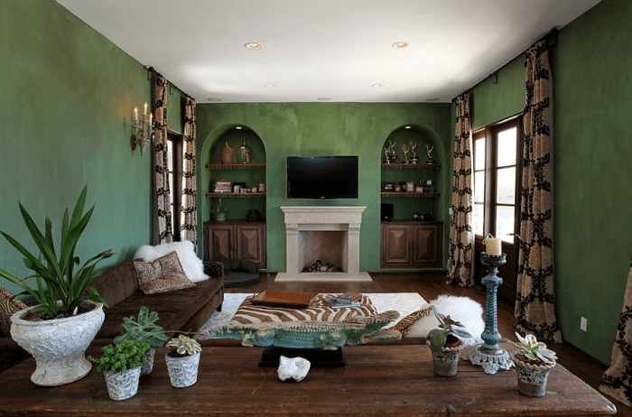 How to decorate living room with green walls