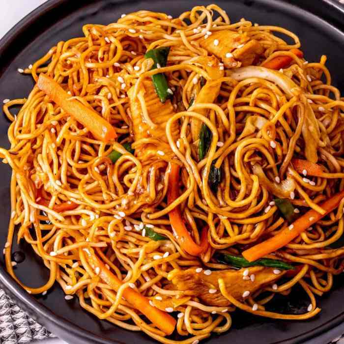 How to cook chinese style chow mein noodles