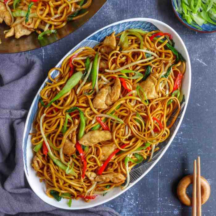 How to cook chinese style chow mein noodles